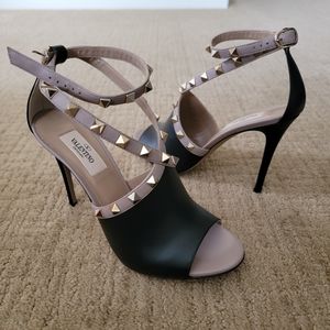 New Valentino Garavani Rockstud Leather Ankle-Wrap Sandals, Size 36.5